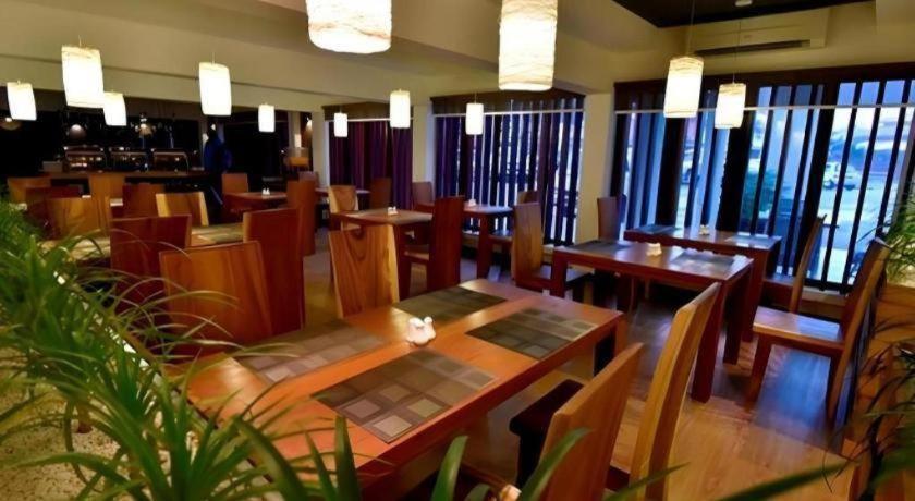 拉特10号精品酒店 古晋 外观 照片